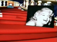 Extrait_de_parfums_v.jpg